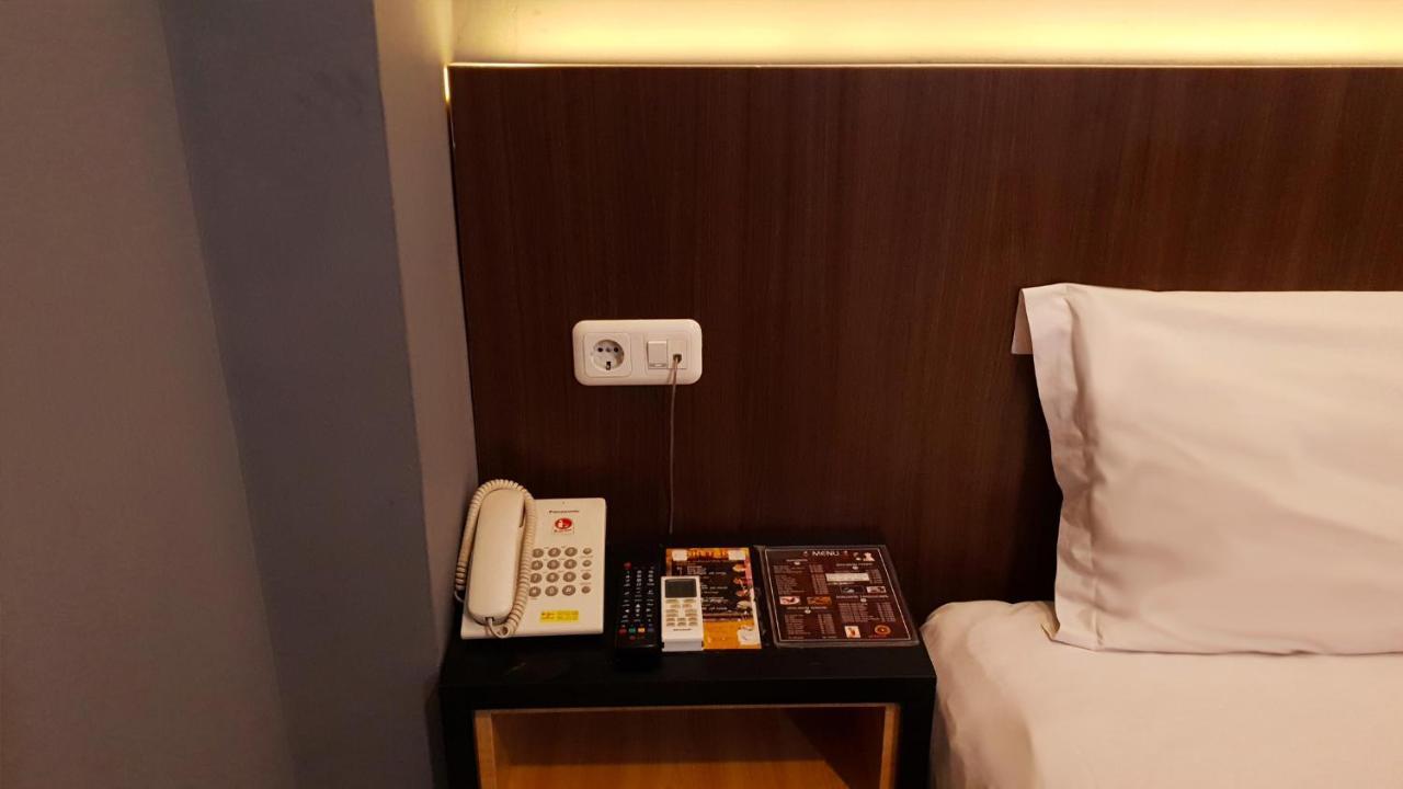 Sunrise Hotel Jogja Kejayan Εξωτερικό φωτογραφία
